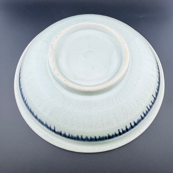 Set of 2 Porcelain Plates – Blue & White Dragonfly Design, Crackle Glaze - Picture 8 of 9